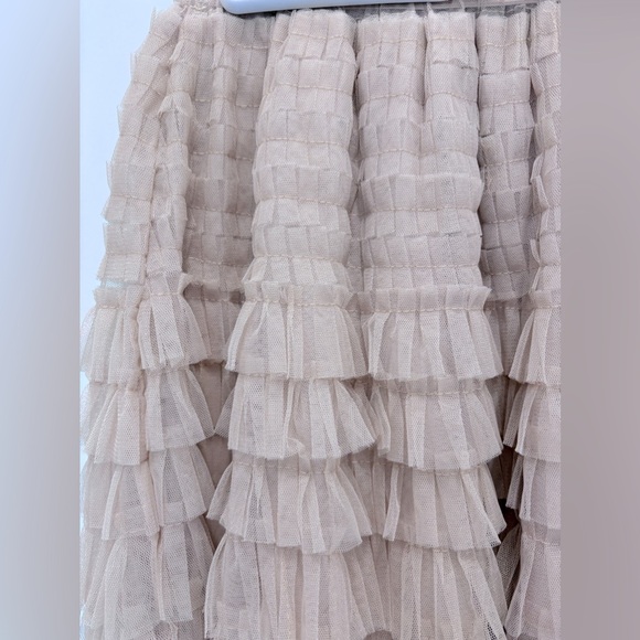 NWT APRCOT Stunning layered Tulle Midi Skirt sz Small Stone colour ruffles lined - Picture 15 of 16